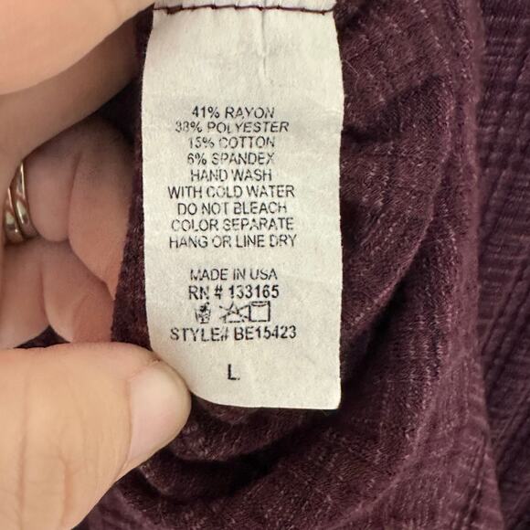 Altar'd State Tunic Blouse Size L Maroon Peplum Hem Checkered Knit Boho Top A&M - Picture 8 of 11